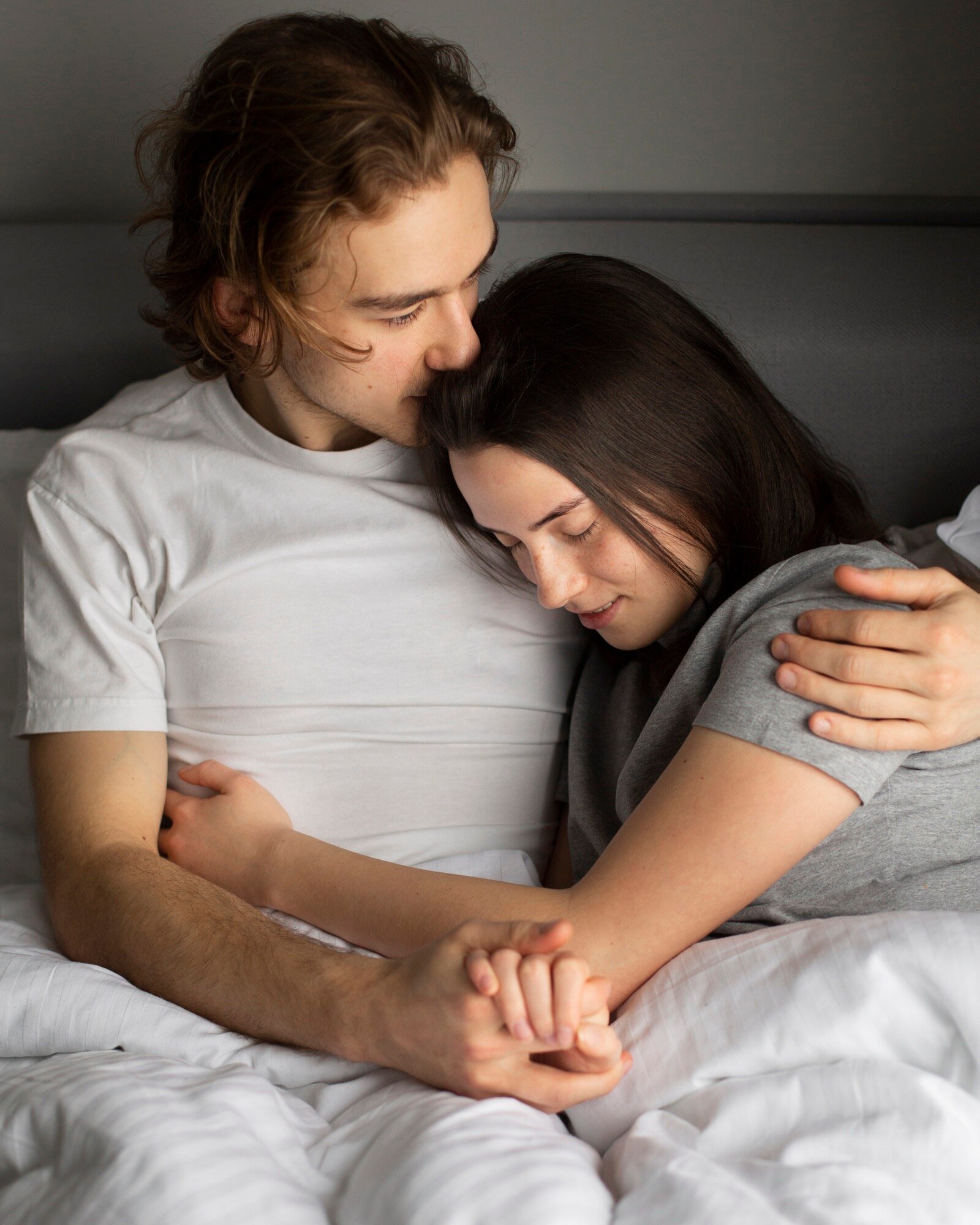 How to Prepare for First Time Sex: Expert Tips